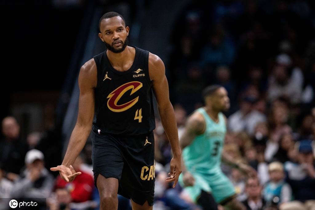 NBA官方公布最佳防守陣容 莫布利追夢阿門領(lǐng)銜一陣