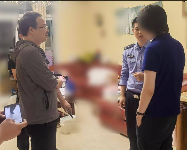 銀行取現(xiàn)150萬元準(zhǔn)備交給業(yè)務(wù)員，民警上門勸阻4小時“叫醒”受騙人