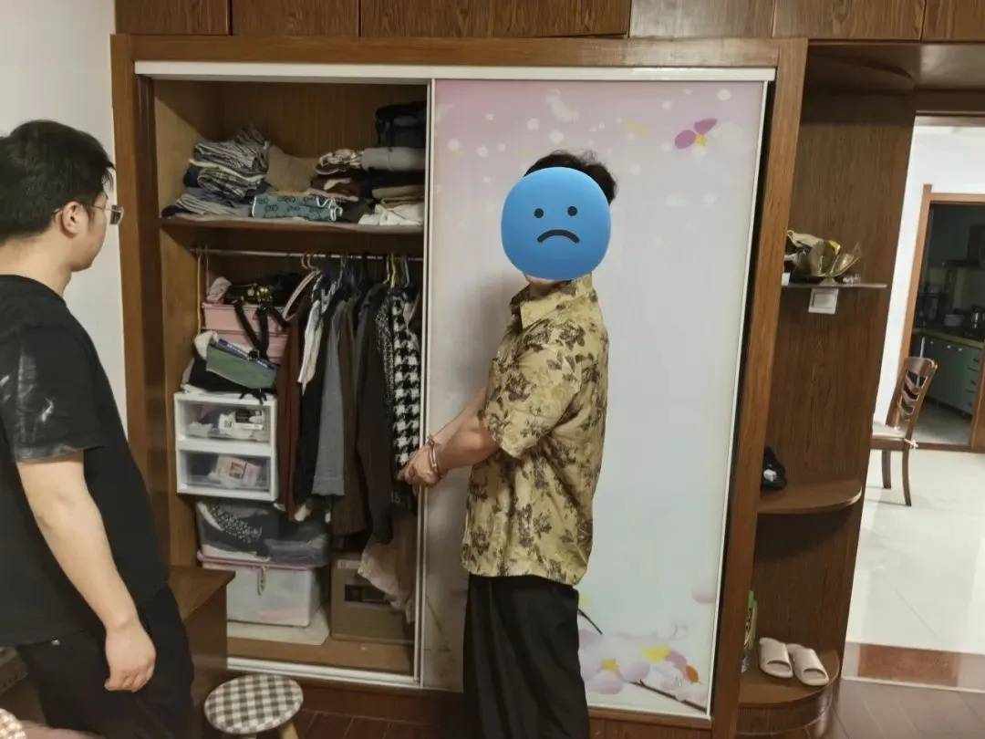 江蘇一男子戴仿真“人皮”面具入室盜竊，流竄多個小區(qū)作案，涉案金額達15萬余元