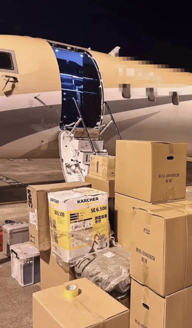 “坐飛機(jī)發(fā)現(xiàn)旁邊放著冷鏈海鮮”，航空公司兼職送貨給出差人整破防了