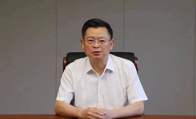 69歲原中央委員落馬，7年前曾引咎辭職！貪了近20年的“老虎”被判死緩