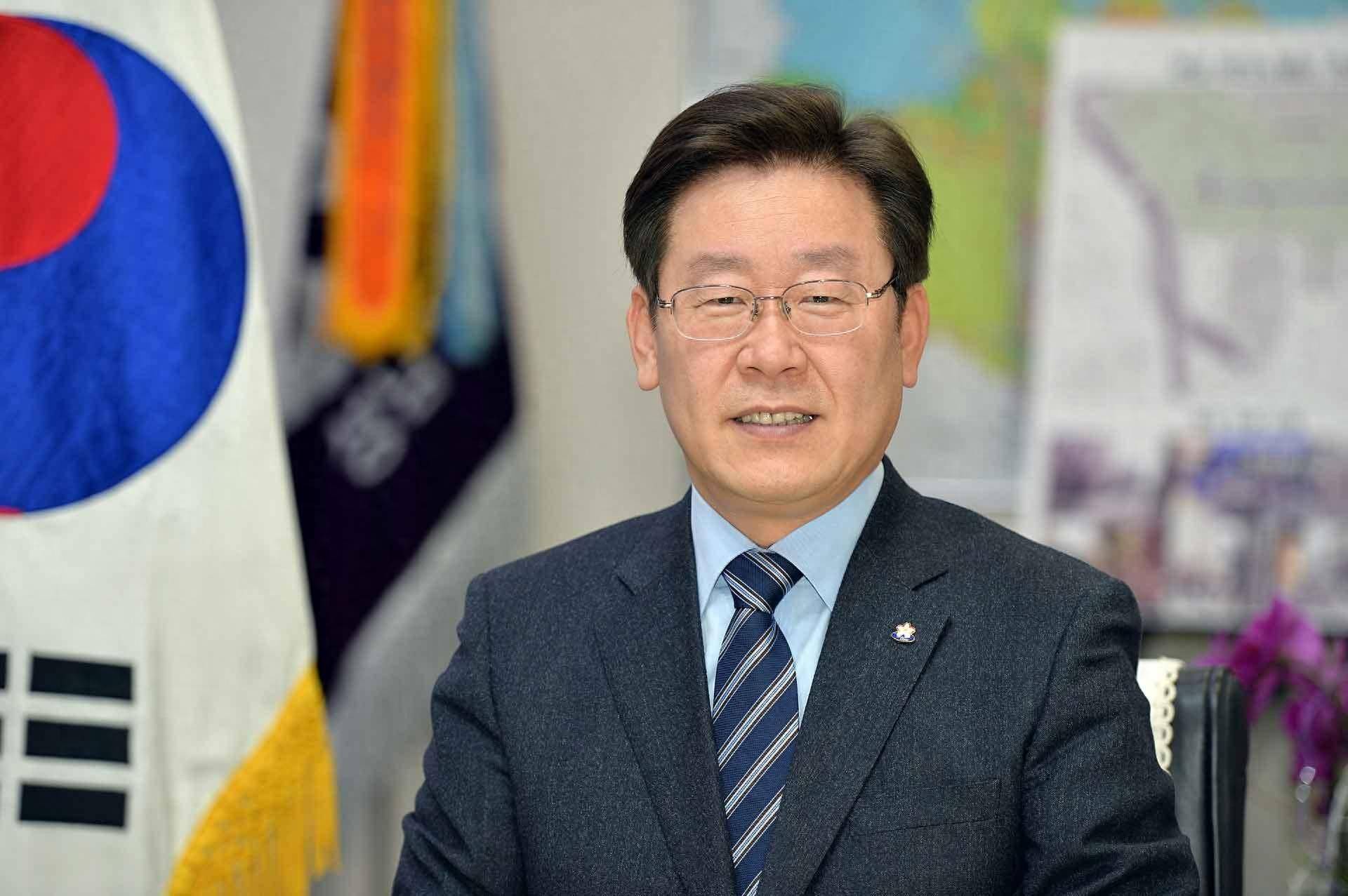 李在明勝利無望？李明博、樸槿惠聯(lián)手，韓國大選進入白熱化階段！