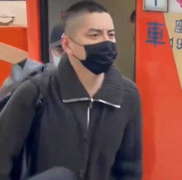 王大陸逃兵役細節(jié)曝光，指使他人代替體檢，多名藝人效仿