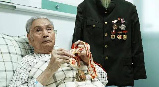95歲離休干部，被認定為惡勢力主犯