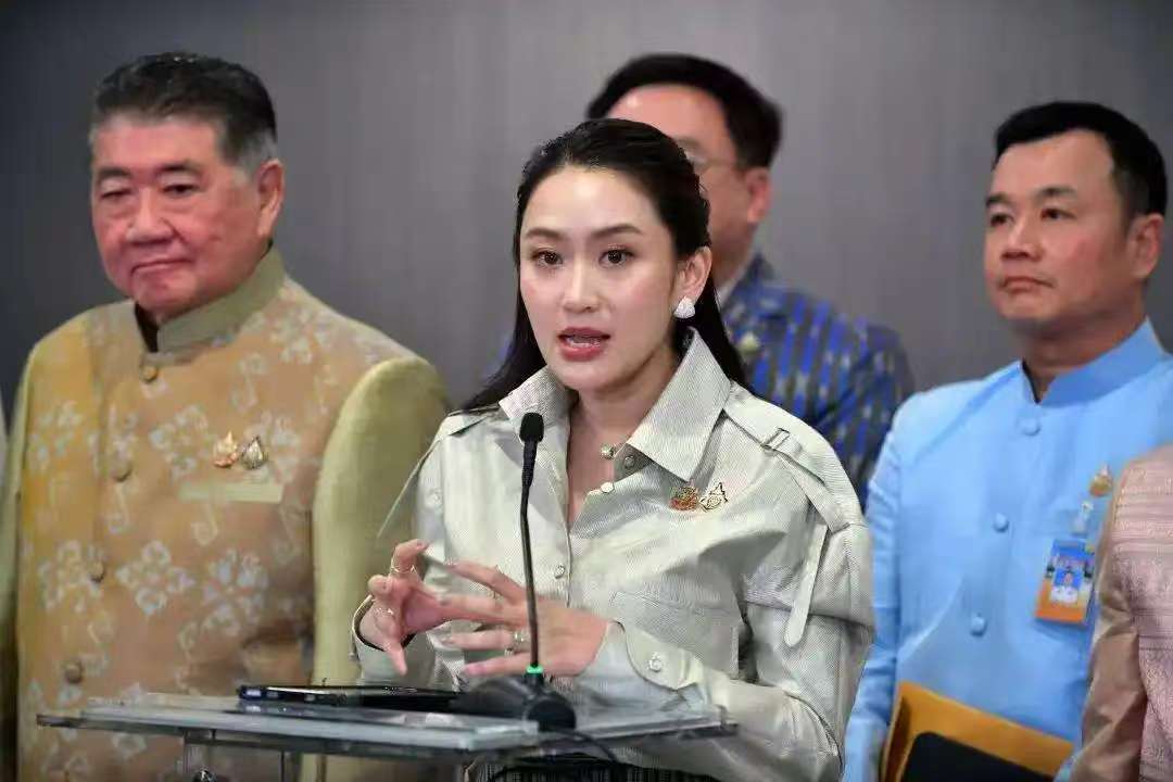 泰國政壇大地震！泰國總理剛退位，洪森計謀成功了，中方火速表態(tài)