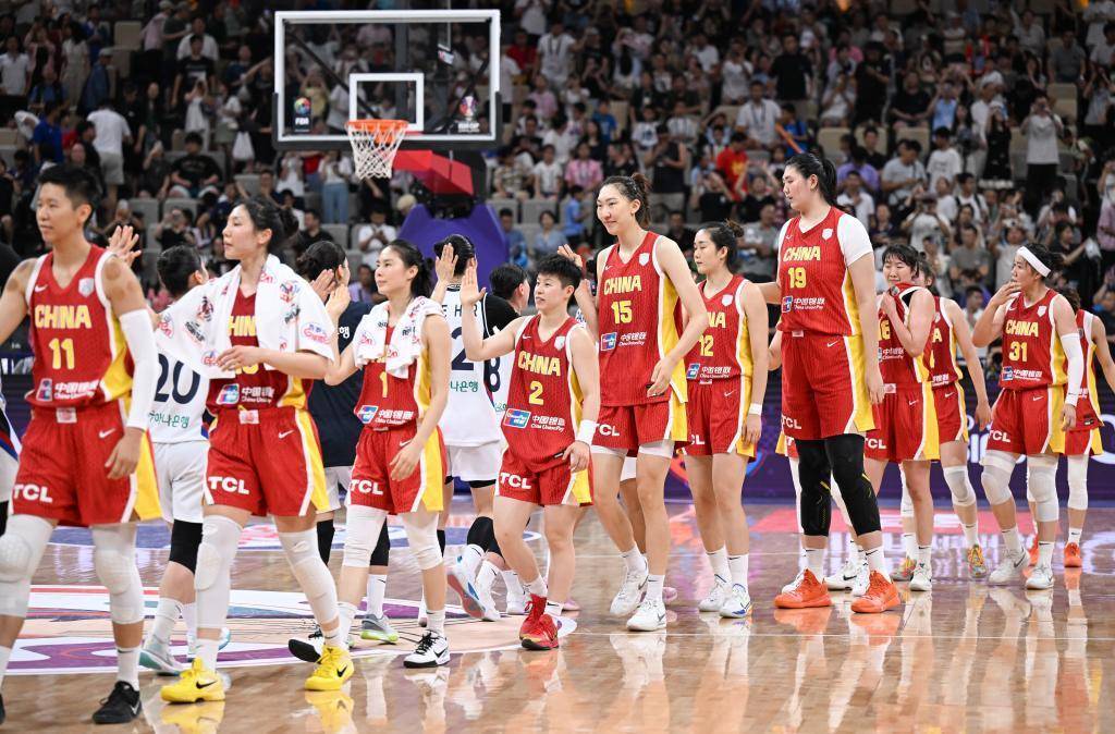 女籃亞洲杯綜合：中國隊(duì)收獲兩連勝 澳大利亞隊(duì)晉級四強(qiáng)