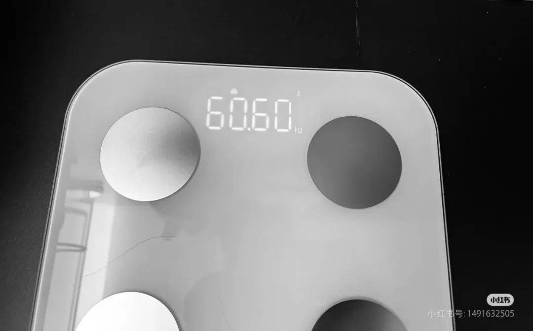 40歲黃軒曬肌肉照，體重僅60.6公斤！曾透露為角色暴瘦十幾斤