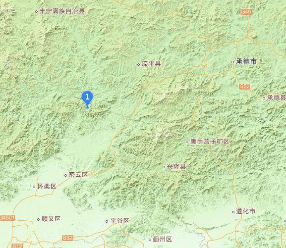 山體滑坡后，河北省委書記倪岳峰趕赴灤平縣調(diào)度防汛救災(zāi)