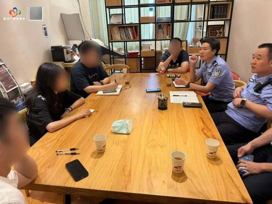 十分緊急！女研究生即將出境，武漢警方火速攔截
