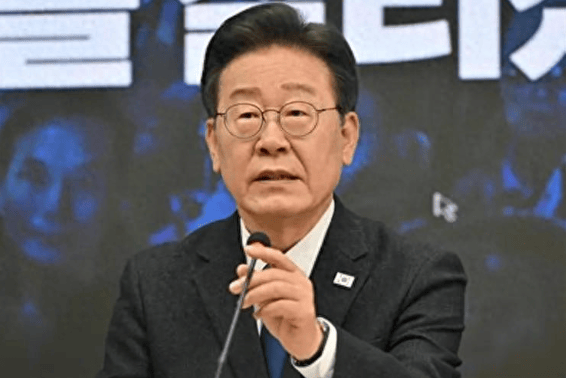 中方不用給韓國留座位了？李在明9月行程恐怕要涼，中國外長掛斷電話，送給韓國一句話