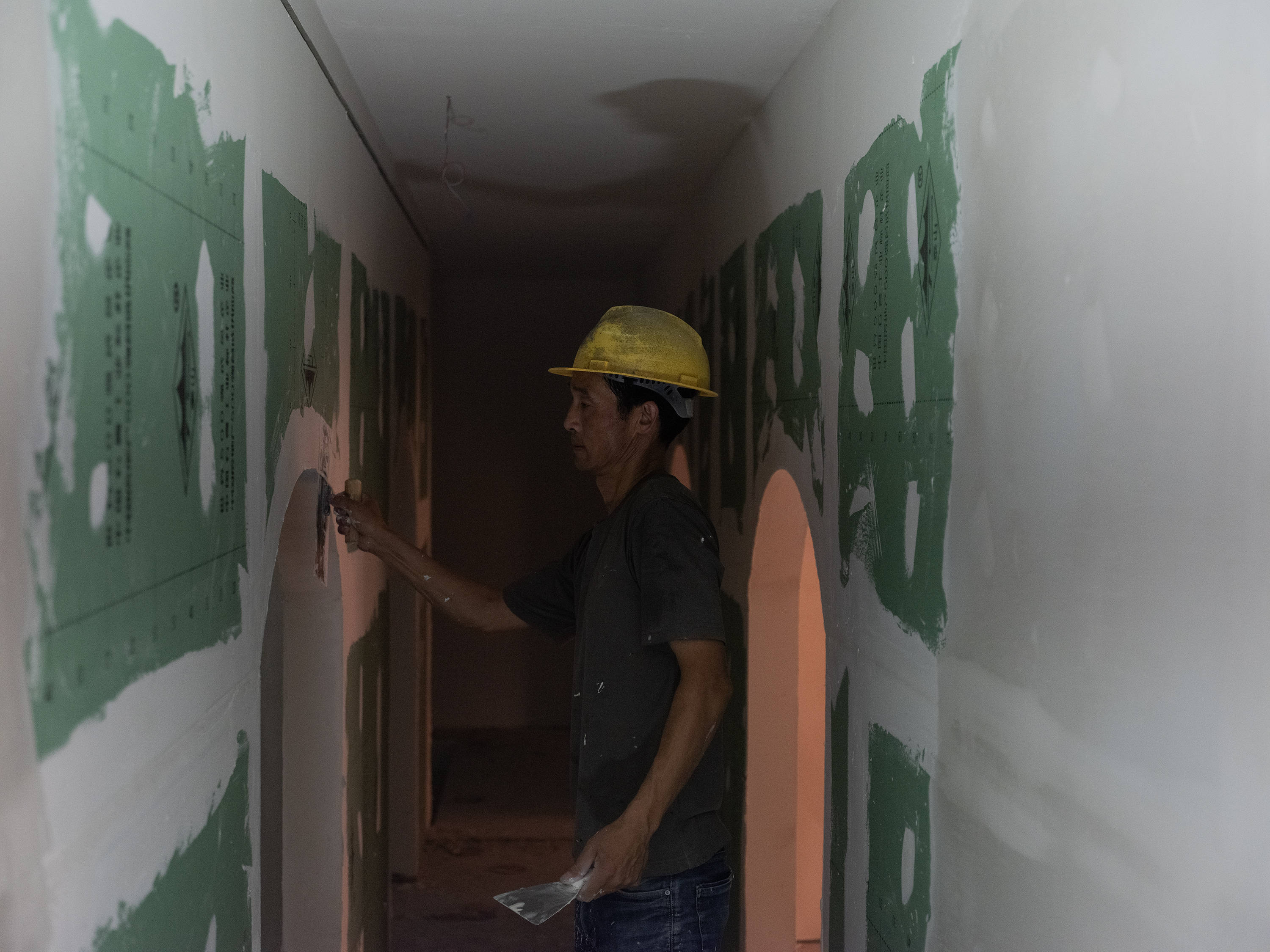 建筑工地申請不到6塊冰 59歲工人中暑失業(yè)