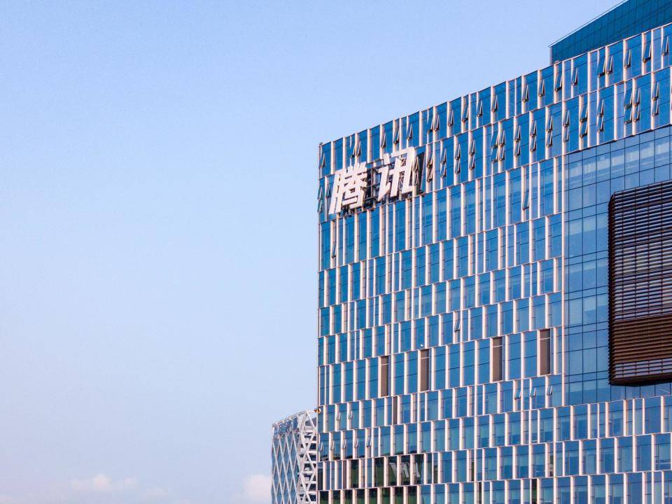 騰訊Q2日均賺7億，劉熾平：會(huì)繼續(xù)加大AI投入，但不能一味“All in”，買一大堆芯片