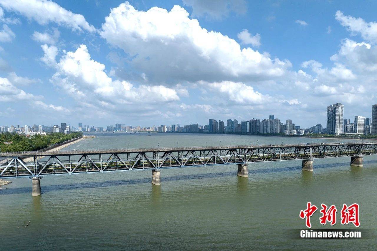 通車(chē)僅89天的錢(qián)塘江大橋，茅以升為何主持將其炸毀?