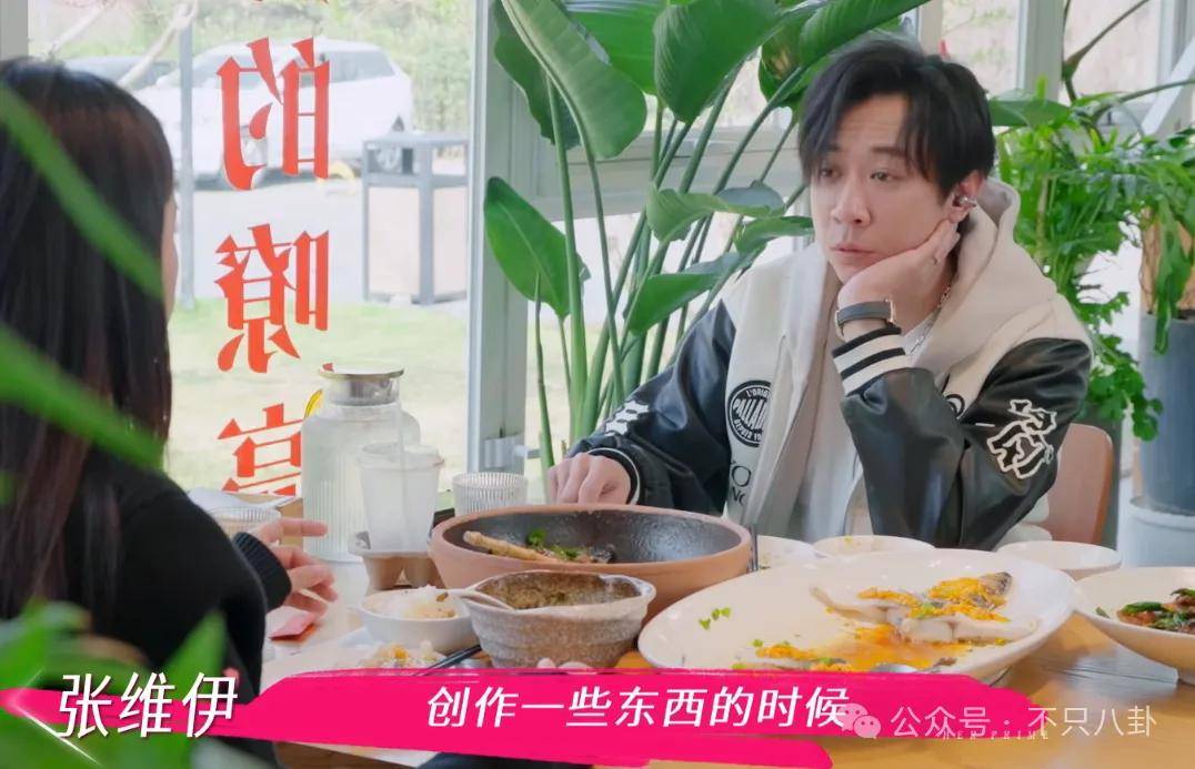 讓46歲的老婆給他生二胎？這姐別是又跳進(jìn)一個(gè)火坑了吧……