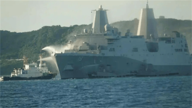 軍艦燃燒15小時(shí)！美瘋狂向日本求救，背后藏著個(gè)最不愿說的痛點(diǎn)