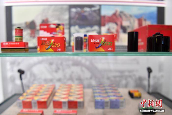 13年后重返市場 “中國膠卷之王”樂凱煥新歸來