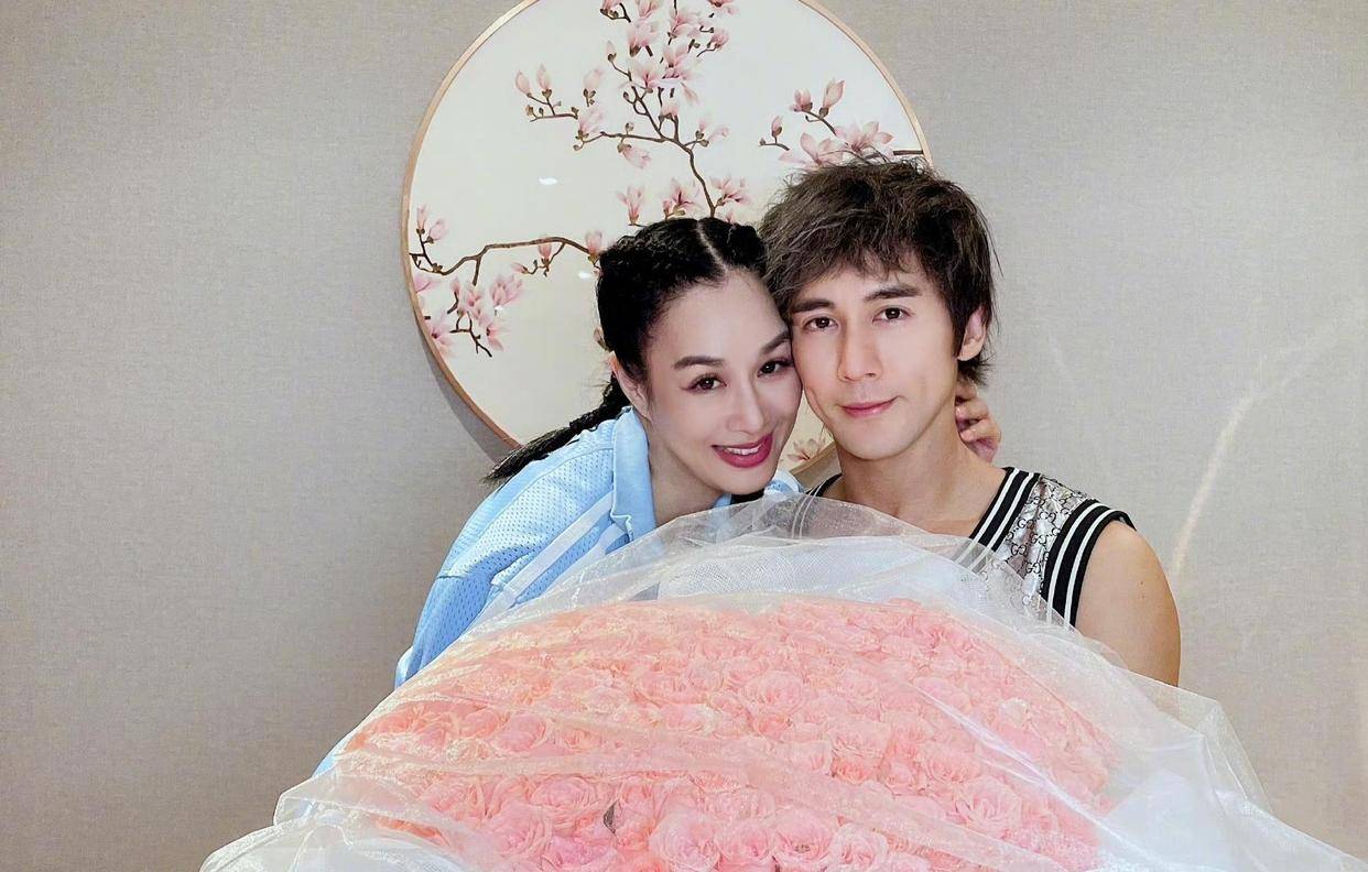 考古|張倫碩稱張維伊像以前的自己 ，曾娶大11歲鐘麗緹被嘲，如今成為重組家庭中教科書般的男人？