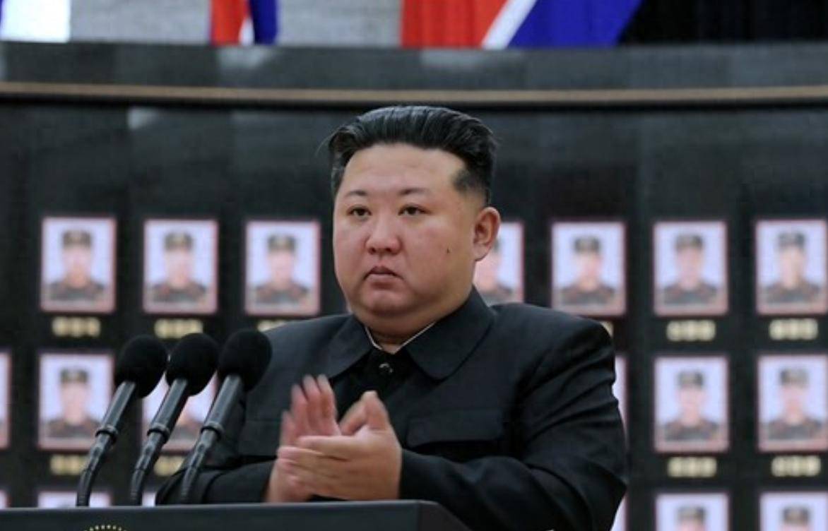 金正恩獲邀參加中方閱兵式，李在明情緒爆發(fā)，怒斥：朝鮮“又窮又橫”！