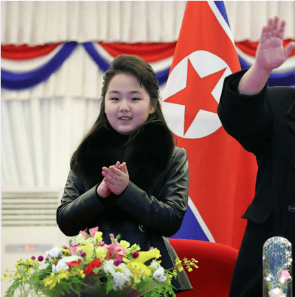 金正恩女兒首登國際舞臺，引爆接班傳聞！英國首相被架空，工黨內(nèi)斗成全武行…