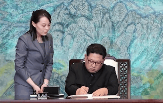 金正恩女兒首登國際舞臺，引爆接班傳聞！英國首相被架空，工黨內(nèi)斗成全武行…