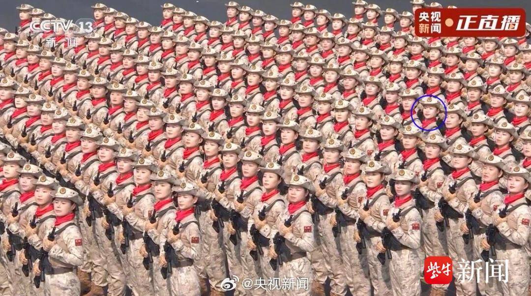 抗戰(zhàn)勝利80周年大閱兵民兵方陣，有兩名女生來自無錫地區(qū)