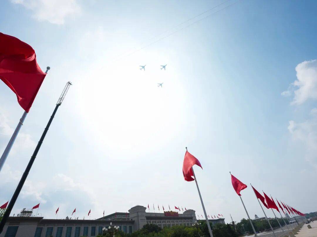 新華社出圖！