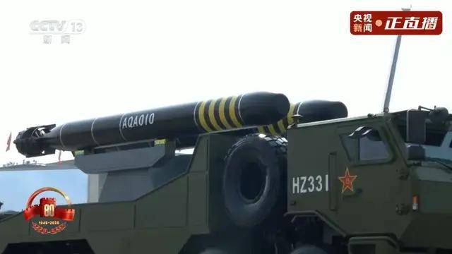 不裝了！一口氣看完九三大閱兵武器裝備！誰說我們一個也不認(rèn)識？