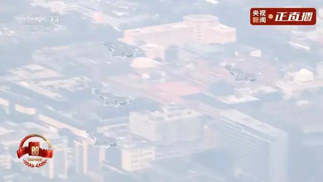 不裝了！一口氣看完九三大閱兵武器裝備！誰說我們一個也不認(rèn)識？