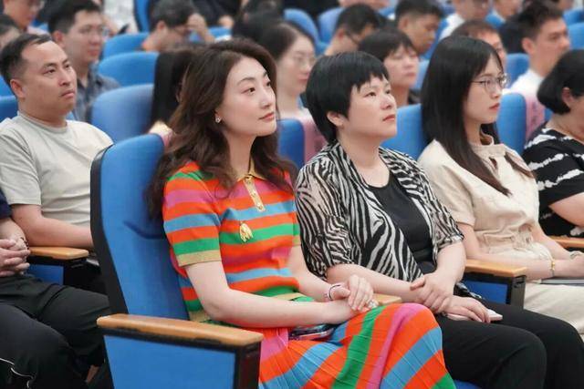 娃哈哈再現(xiàn)高層震動：宗馥莉心腹祝麗丹離職 另一關(guān)鍵助手正被調(diào)查