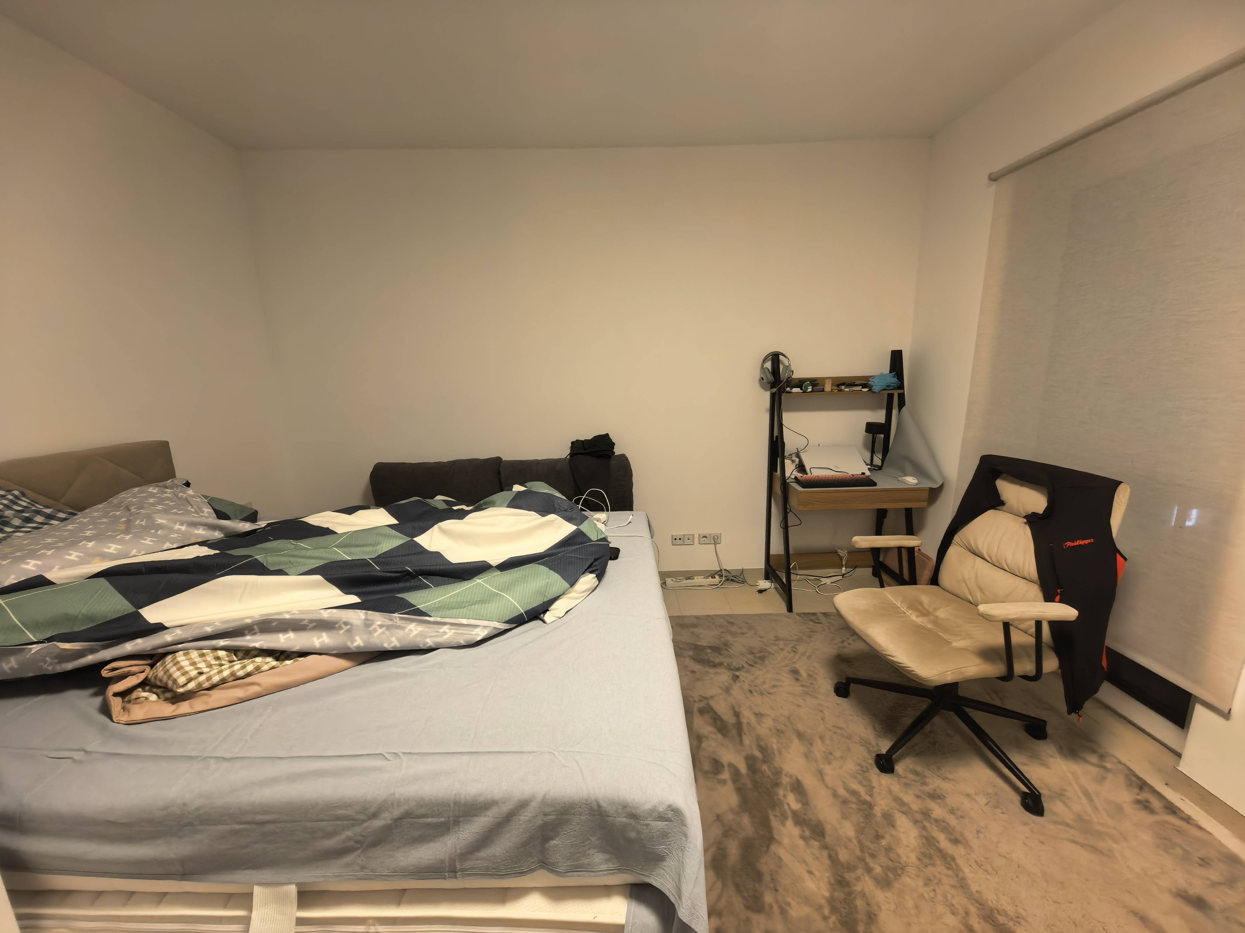 放棄考編出國學(xué)汽修 男子第一年想賺18萬