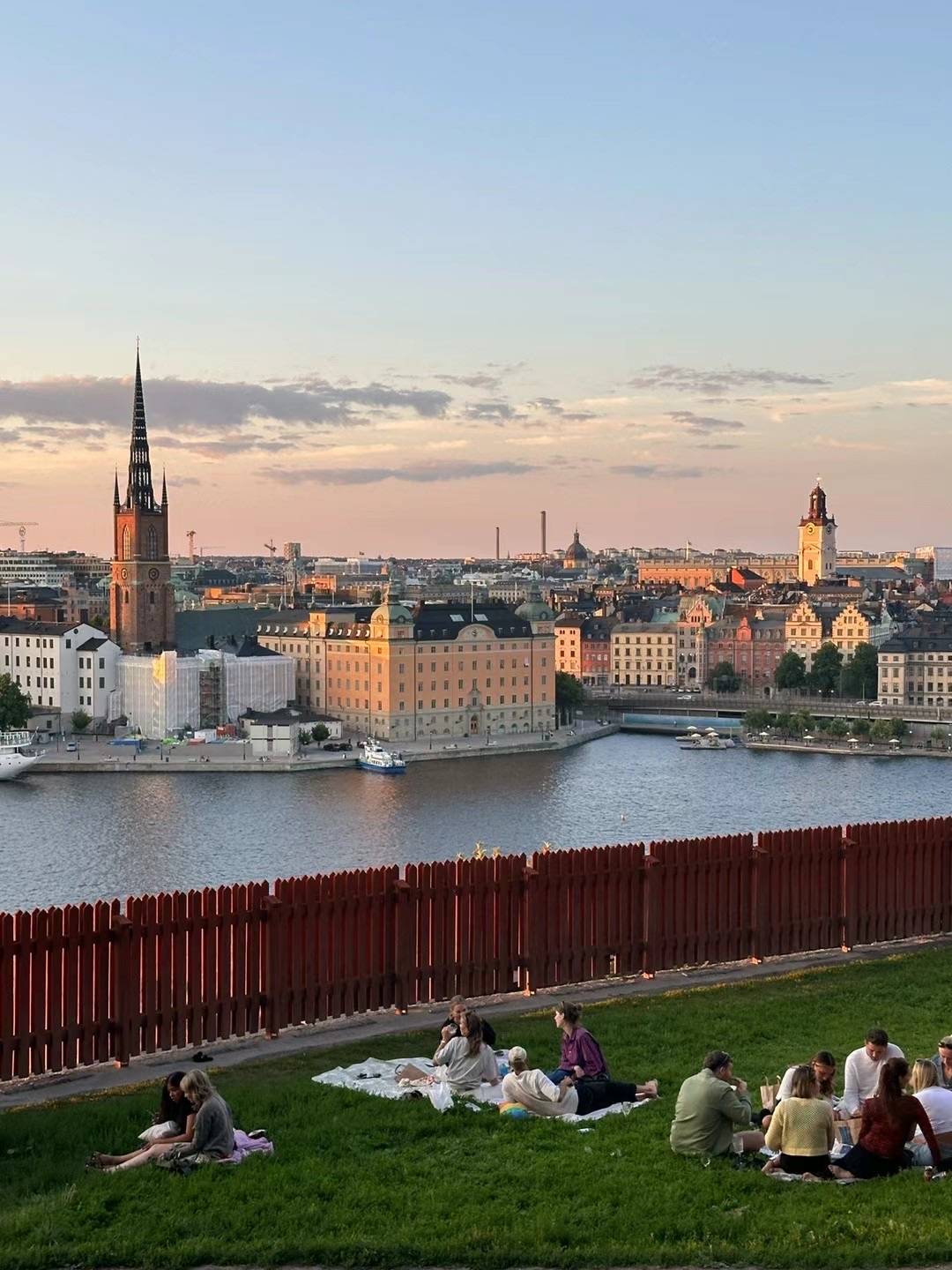 放棄考編出國學(xué)汽修 男子第一年想賺18萬